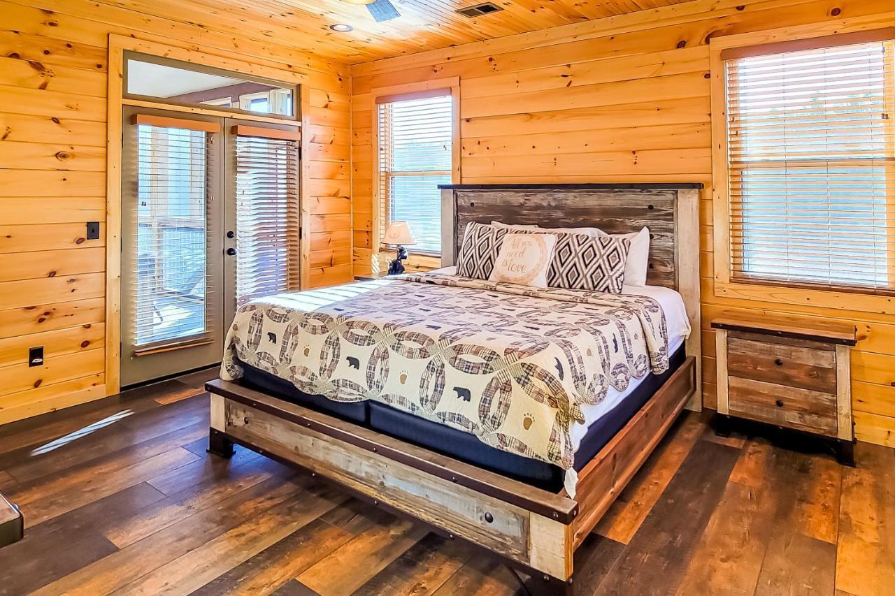 3 Lazy Bears Chalet Gatlinburg Exterior foto